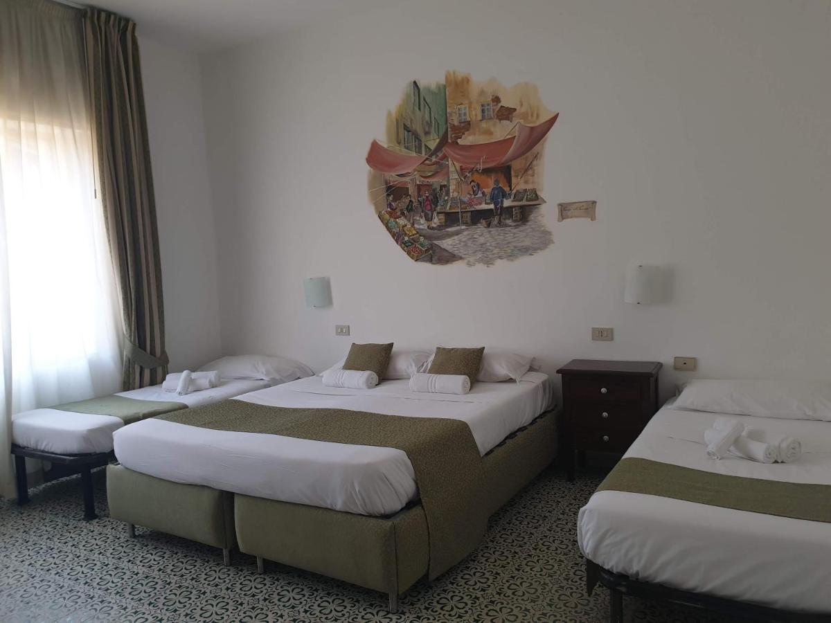 Hotel Elite Palermo Centro Ngoại thất bức ảnh